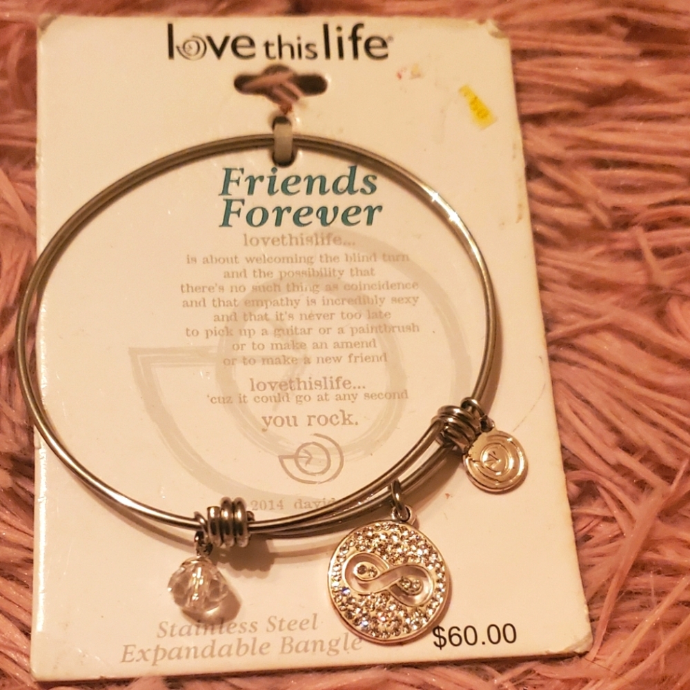 NWT Stainless Steel "Friends Forever" Expandable Bangle